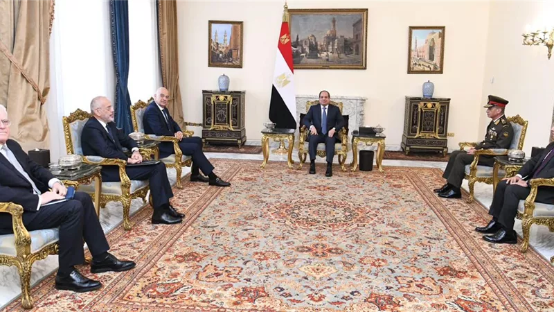 السيسى يؤكد استمرار مصر في تقديم المساعدات الإغاثية للشعب الفلسطيني
