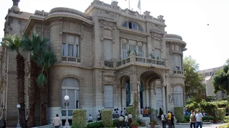 جامعة عين شمس تنظم قافلة تنموية شاملة لمحافظة قنا..الثلاثاء
