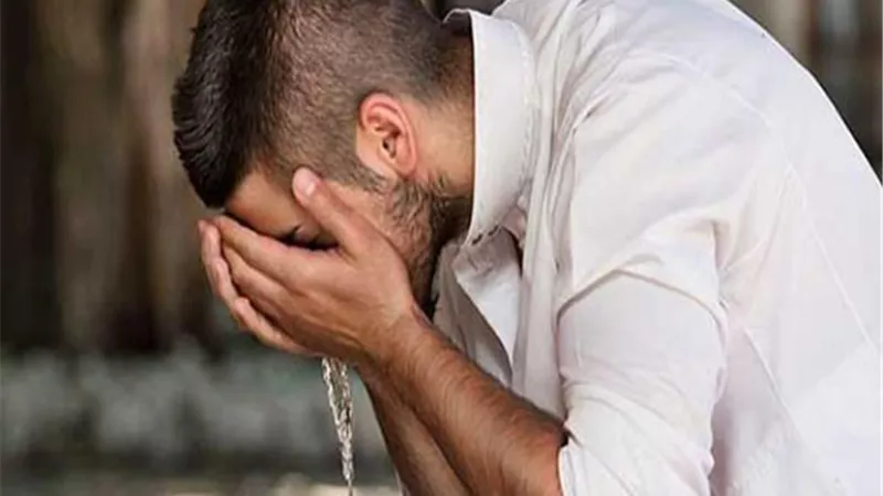 الوضوء وذكر الله يطفئ لهيب الغضب
