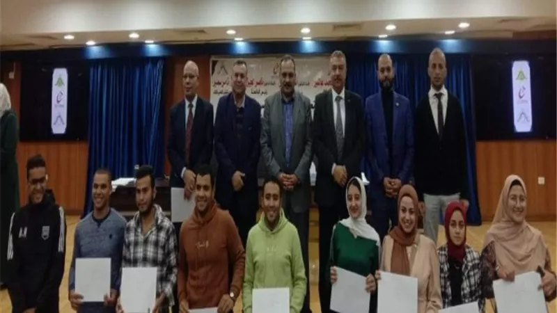 الجيزاوي: حريصون على تنمية مواهب الطلاب وإعداد أجيال قادرة على الابتكار والإبداع
