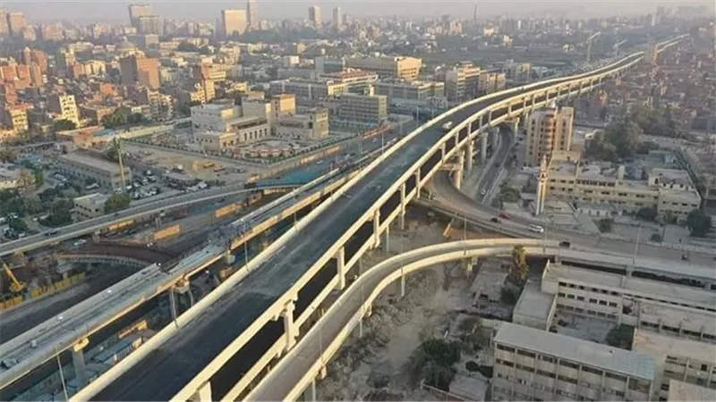 غلق كلى لمحور الفريق كمال عامر باتجاه شارع الأهرام ومحطة مترو فيصل