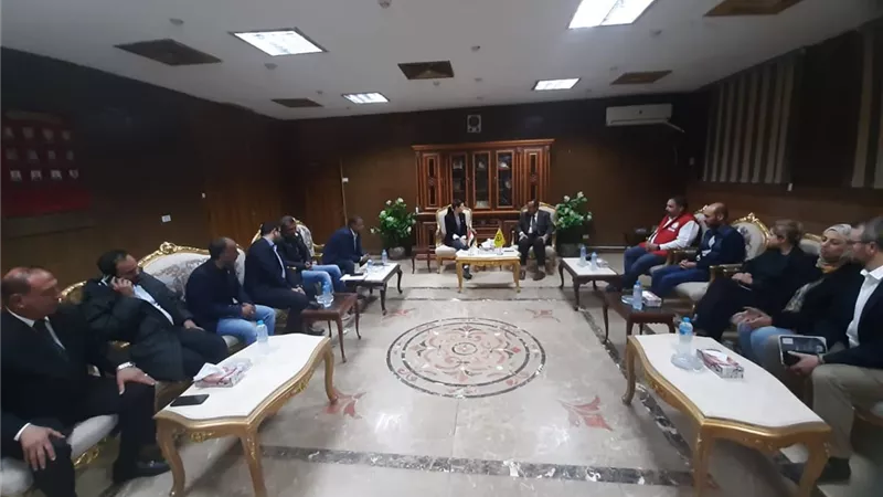 وفد من الاتحاد الدولي لجمعيات الصليب الأحمر والهلال الأحمر
