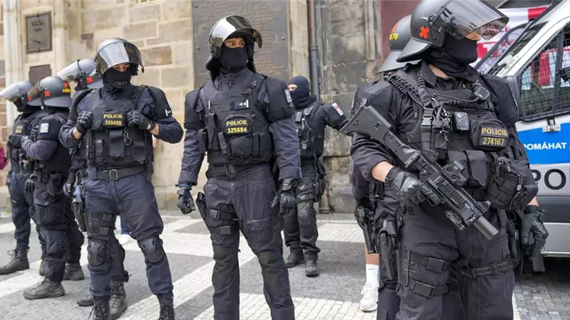 قتلى وجرحى بإطلاق نار في العاصمة التشيكية براغ