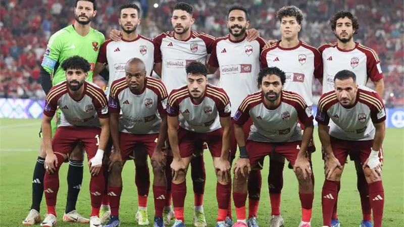 الأهلي يطلب تأجيل بطولة السوبر المصري بالإمارات - تفاصيل