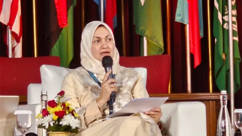 مستشار شيخ الأزهر للوافدين:المرأة سبب النهوض الحضاري بالشعوب