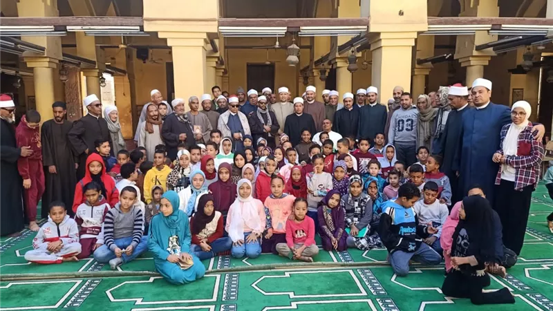 مدير أوقاف قنا يقود قافلة دعوية في مساجد قوص