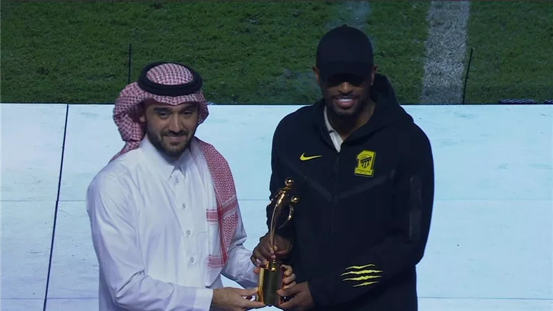 الاتحاد السعودى يتوج بجائزة اللعب النظيف بمونديال الأندية - شاهد