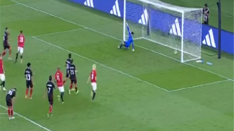 أوراوا اليابانى يدرك التعادل امام الاهلى بالهدف الثانى .. شاهد