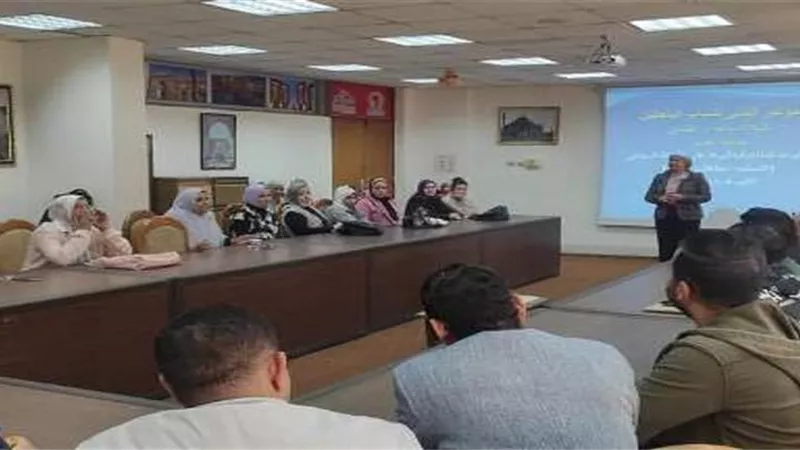 سياحة المنيا تحضر للمؤتمرالثاني للباحثين بعنوان التغيرات المناخية