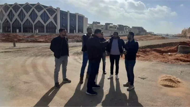رئيس جهاز العاصمة الإدارية يتفقد أحدث مشروعات الطرق والتجميل صور
