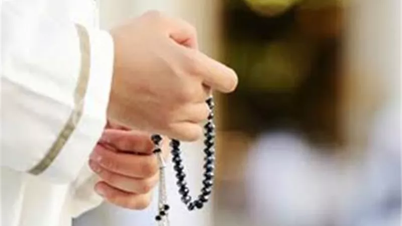حكم استخدام السبحة في الذكر