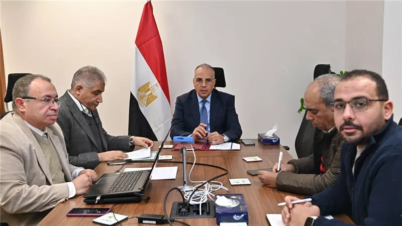 سويلم يوجه بإعداد خطة متكاملة للتعامل مائيا مع الموسم الصيفى القادم