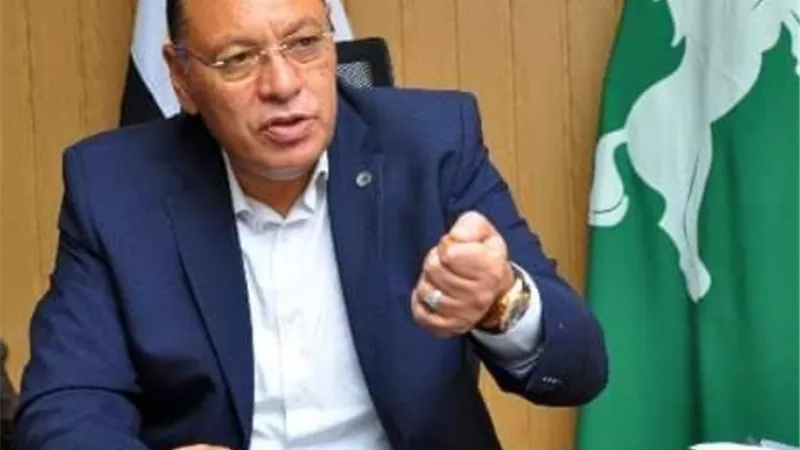 ضبط2 طن و520كيلو دقيق وسكرو47 كرتونةزيت بأولادصقر