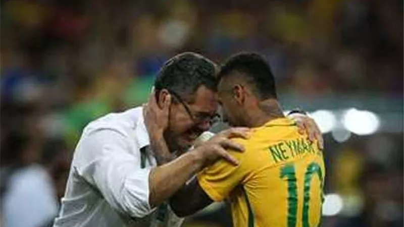 برازيلى والاعلان عقب أولمبياد باريس ..الزمالك يفاوض المدير الفنى الجديد