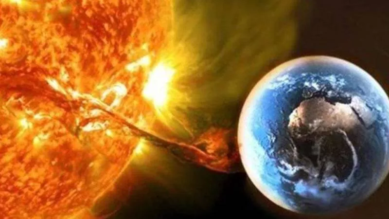 رئيس البحوث الفلكية: لا صحة لوجود عاصفة شمسية تهدد الأرض وتقطع الانترنت