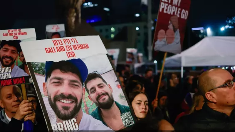 داخل نفق في غزة.. إسرائيل تعلن العثور على جثامين 5 رهائن