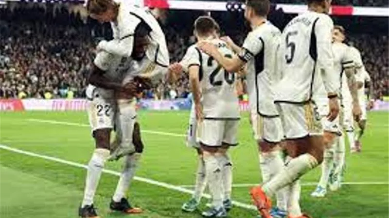 ريال مدريد يحضر مفاجأة للاعبه لوكاس فاسكيز