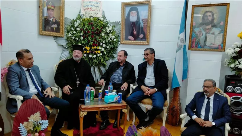 وفد صحة دمياط يزور كنيسة الروم الأرثوذكس للتهنئة بعيد الميلاد