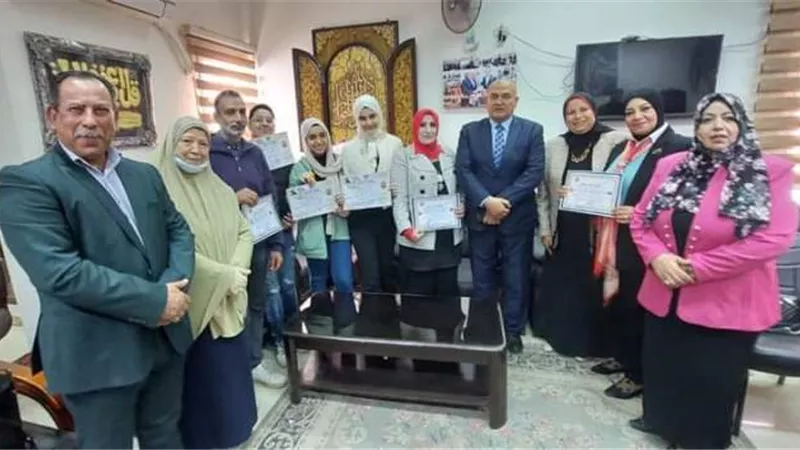 الرشيدي يكرم أوائل الجمهورية في مسابقة 