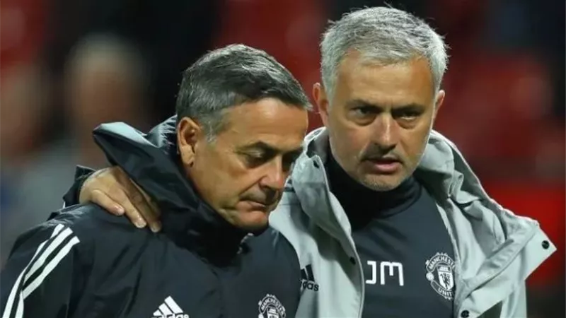 بالفيديو.. مورينيو يهنئ مودرن فيوتشر بالتأهل لنهائى السوبر المصرى