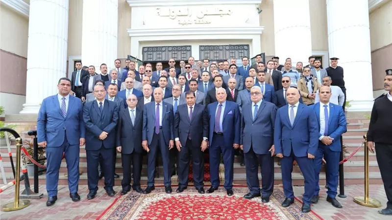 المستشار عادل عزب يفتتح مُجمع محاكم مجلس الدولة بمحافظة المنوفية