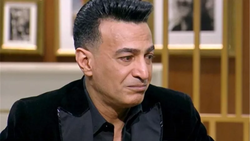 سمسم شهاب يبكى على الهواء بسبب موقف له منذ الطفولة