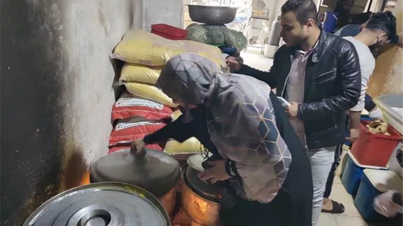حملة موسعة على المحال التجارية والمطاعم في مدينة العريش