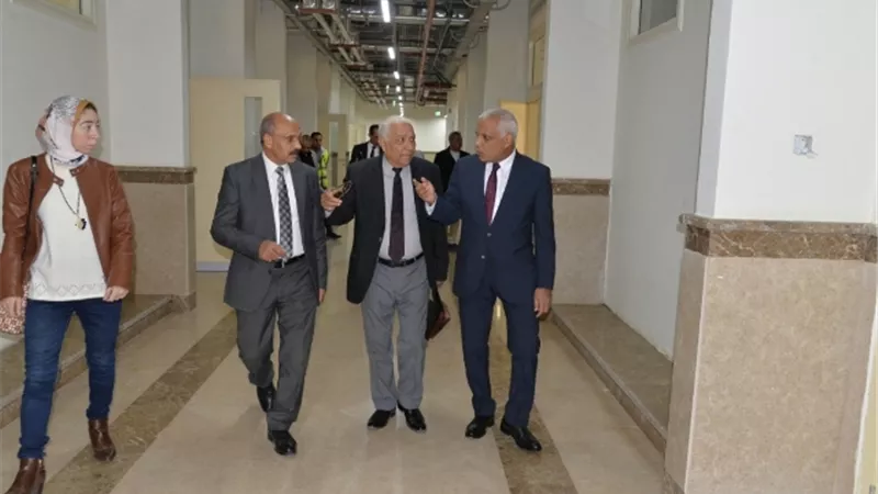 جامعة أسيوط الأهلية تستقبل وفداً من المجلس الأعلى للجامعات