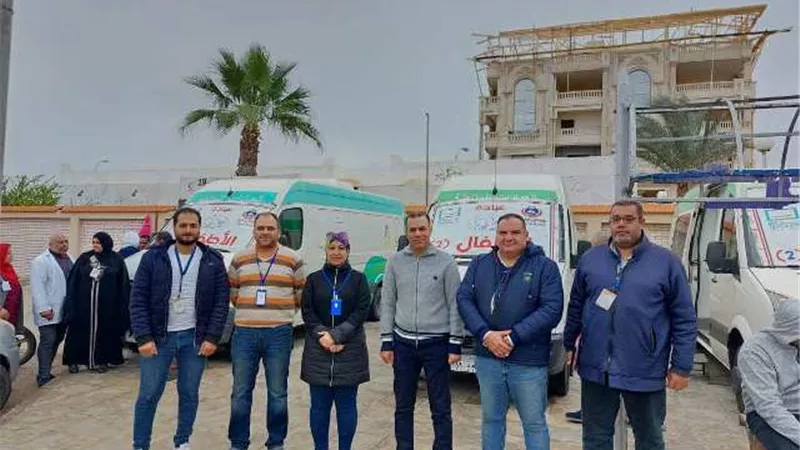 صحة دمياط تواصل برنامج القوافل الطبية المجانية