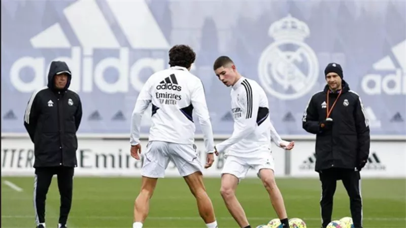 نجل زين الدين زيدان يقرر الرحيل عن ريال مدريد