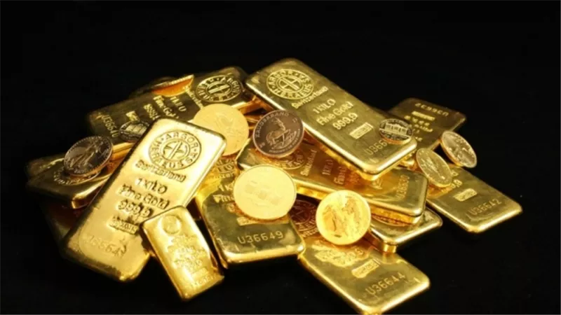 الذهب يستقر في ظل تداول ضعيف ورهانات على خفض أسعار الفائدة الأمريكية