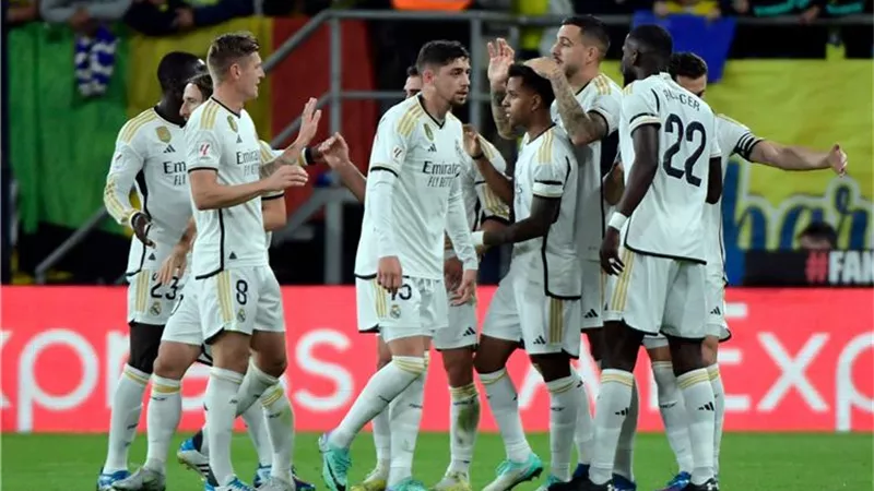 ريال مدريد يتمسك باستمرار نجمه المخضرم