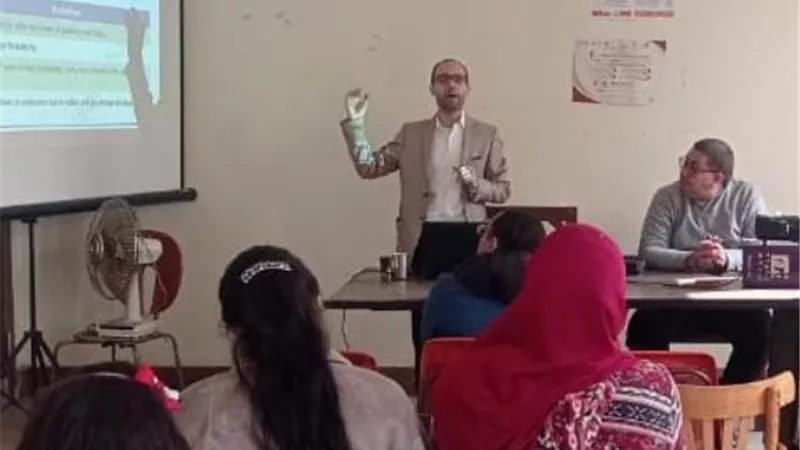 تدريبات لاقسام الرعاية المركزة للتعامل مع حالات الطوارئ