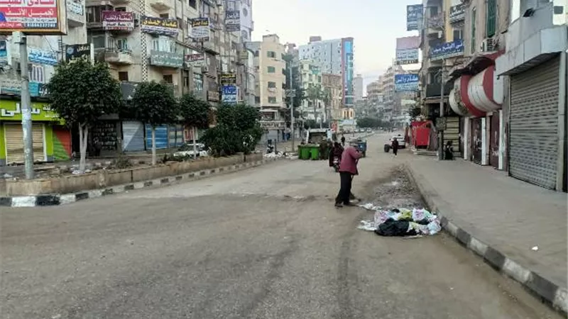 حملة مكبرة للنظافة وكنس الشوارع بالدقهلية