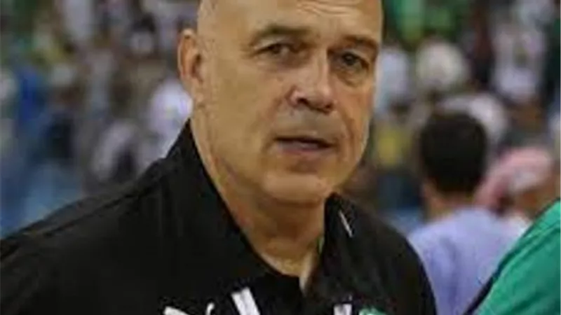 الزمالك يجس نبض جروس .. والسويسرى يوافق على العودة بشرطين