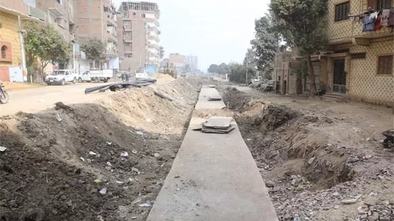 محافظ سوهاج يتابع جهود مديرية الري في أعمال تغطية ترعة أخميم