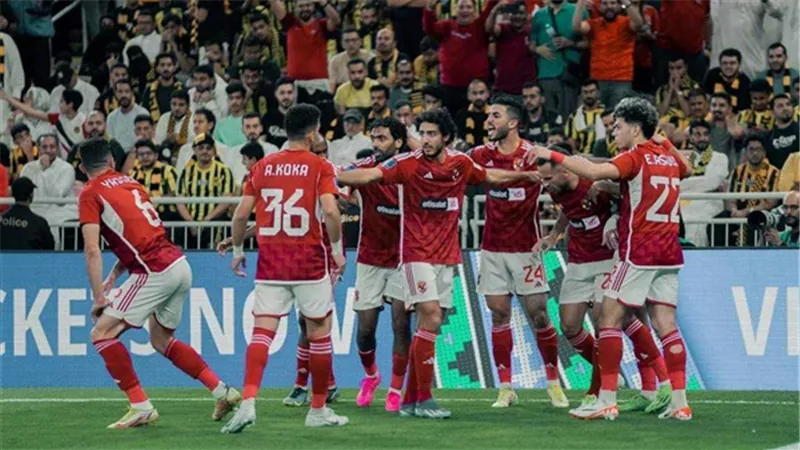 نجم الزمالك السابق: الأهلي أكثر فريق خسر وتلقى أهداف بكأس العالم