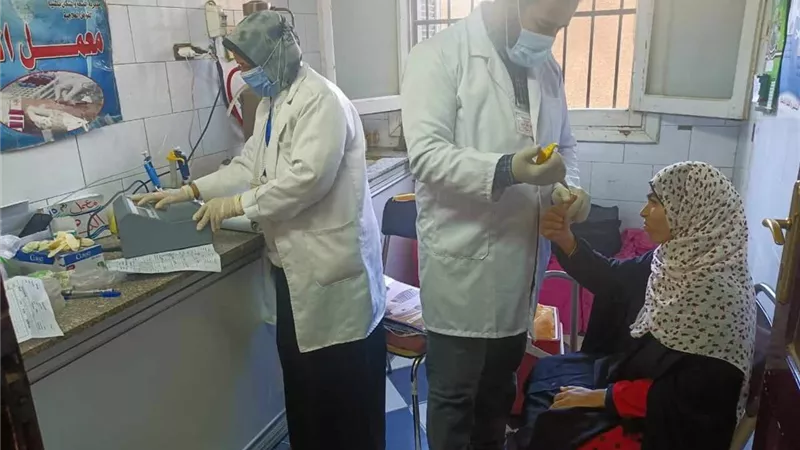 صحة المنيا: إجراء 54 ألف تحليل مختلف بمعامل المستشفيات والوحدات