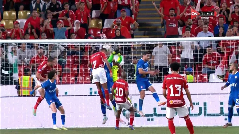 شاهد بالفيديو أهداف الشوط الأول من مباراة الأهلى وفيوتشر بكأس السوبر