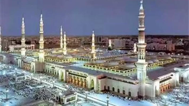أكثر من 5,2 ملايين مصلٍ يؤدون الصلوات في المسجد النبوي