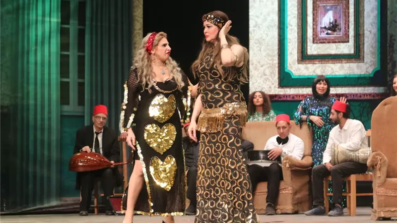 منة جلال تعيد عرض مسرحية شفيقة القبطية بعد عامين