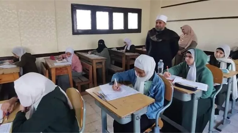 الشرقية الأزهرية تختتم امتحانات النقل الابتدائي والإعدادى