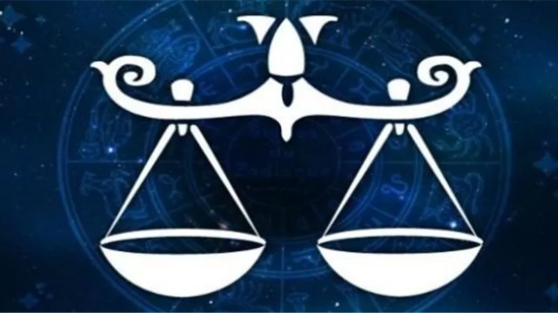 طاقة تاروت 2024 لبرج 