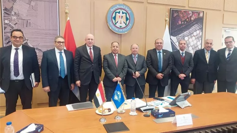 استثمار 1.5مليار جنيه بالأوراق المالية لتنويع المحفظة الاستثمارية