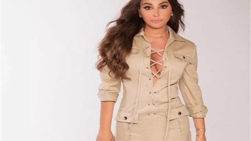 إليسا تتصدر السوشيال ميديا بعد برومو فيلمها الوثائقي 
