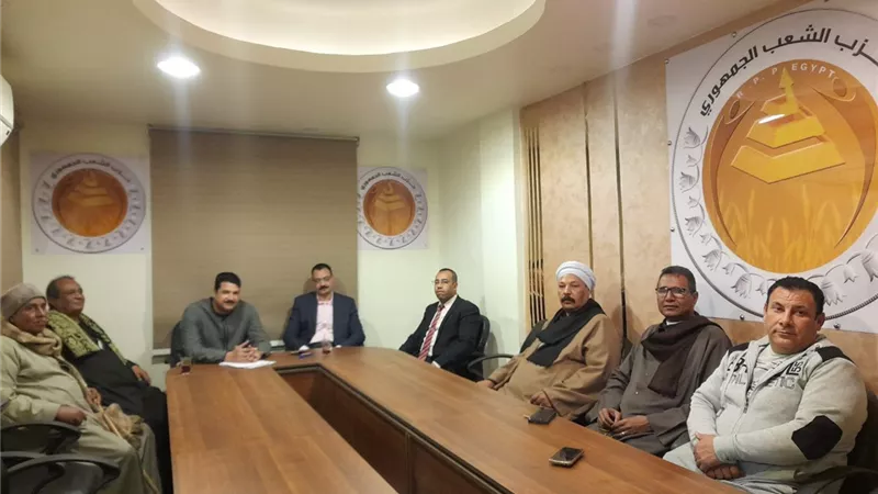 الشعب الجمهورى بقنا يحتفل باليوم العالمى للغة العربية