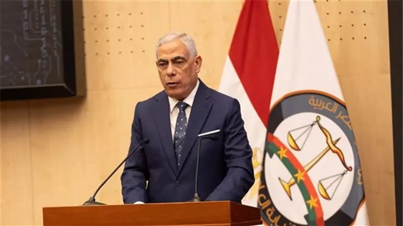 النائب العام يهنئ الرئيس السيسي بالعام الميلادي الجديد