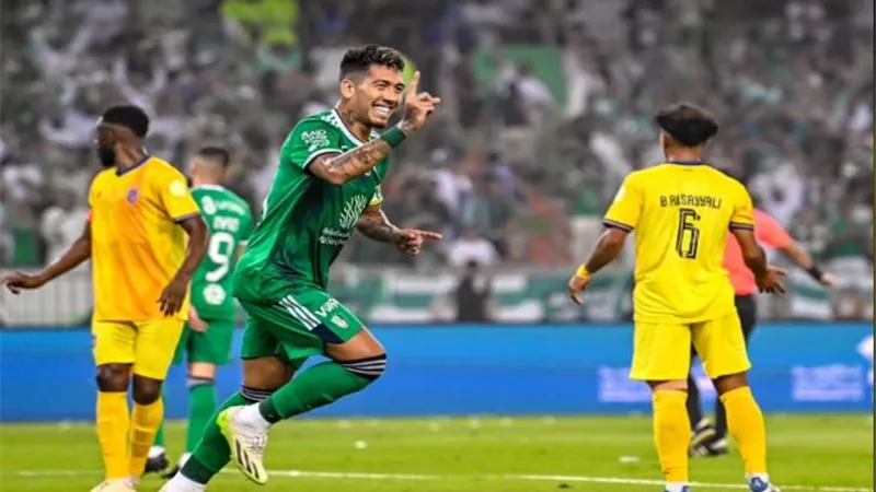 فيرمينو يفكر في الرحيل عن أهلي جدة