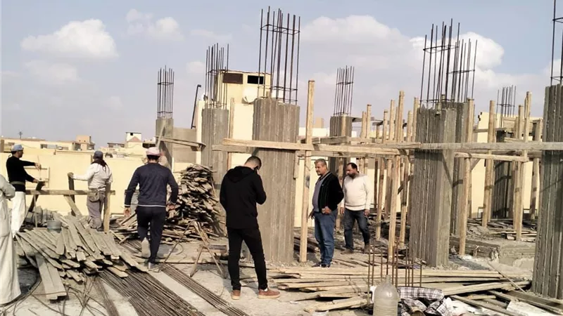 حملات لإزالة مخالفات البناء بعدة مناطق بالقاهرة الجديدة