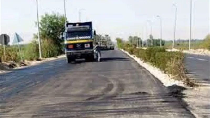 الميناء السياحى والكورنيش وشوارع البياضية أهم إنجازات قطاع الطرق
